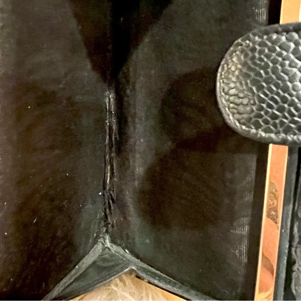 CHANEL‎ Black Wallet with Chain
